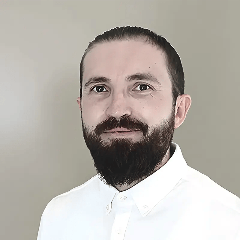 Portrait von Ivo Estermann, Geschäftsführer der 4b AG, eine Referenz von TimeTool